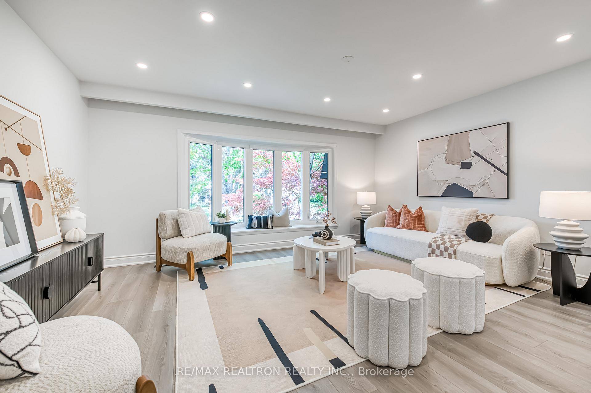 Fantastic Location ! Stunning amp ; Gorgeous Home in the Heart of Unionville with over 100K in renovations and upgrades since 2024, featuring richly appointed spaces and custom details throughout ...