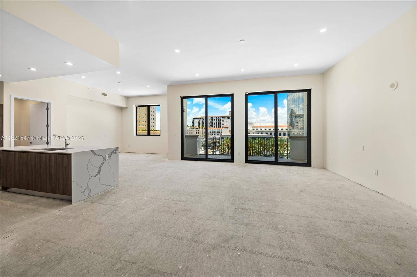 Unique opportunity to own a combination unit in a boutique building in Coral Gables, steps from restaurants amp ; entertainment.