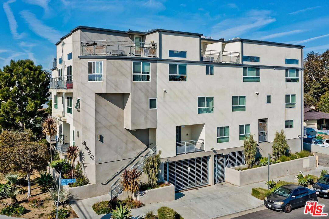 4980 S Centinela Ave Mar Vista LA
