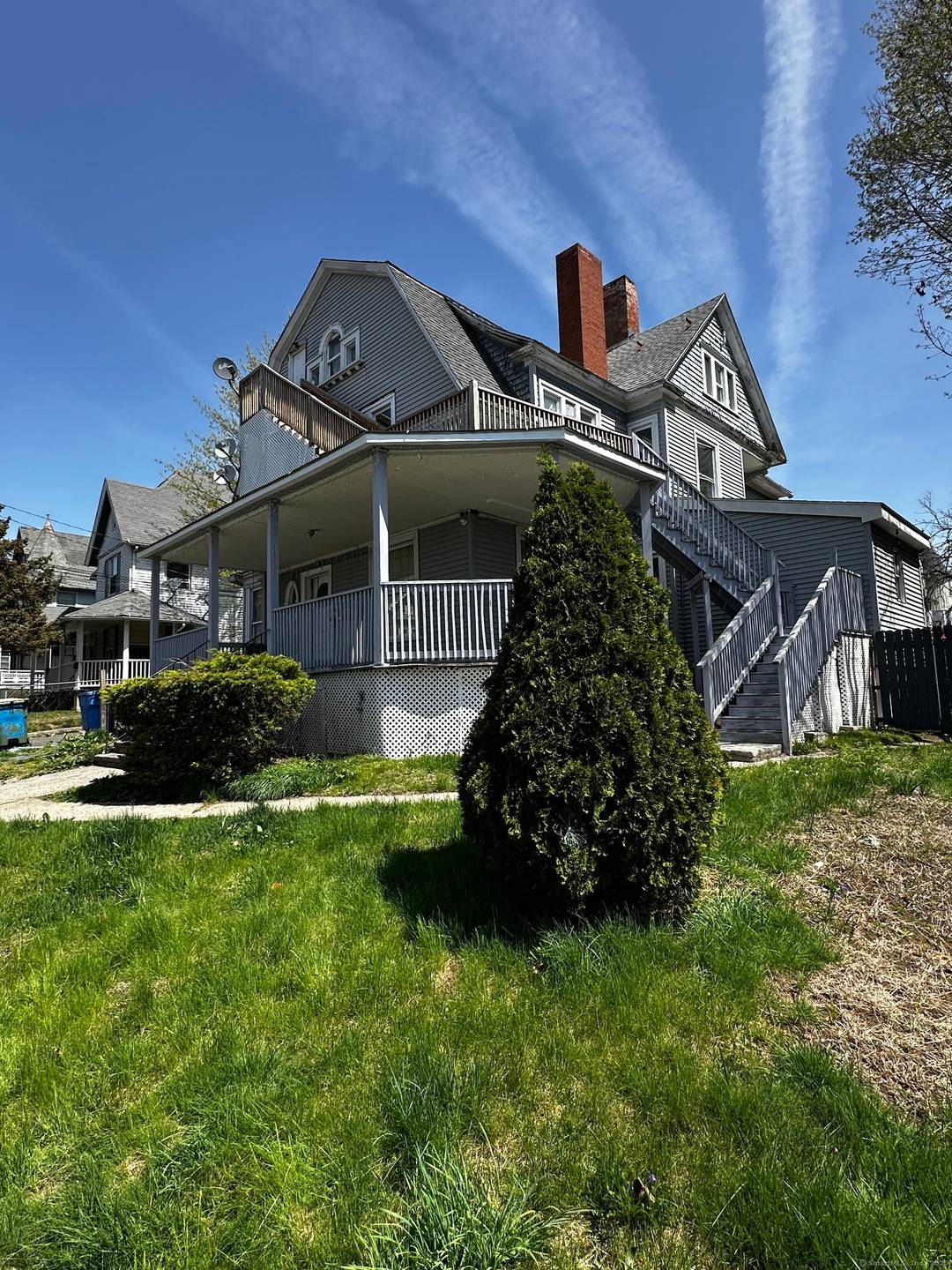 Spacious 3 Family Home with Expansion Potential !