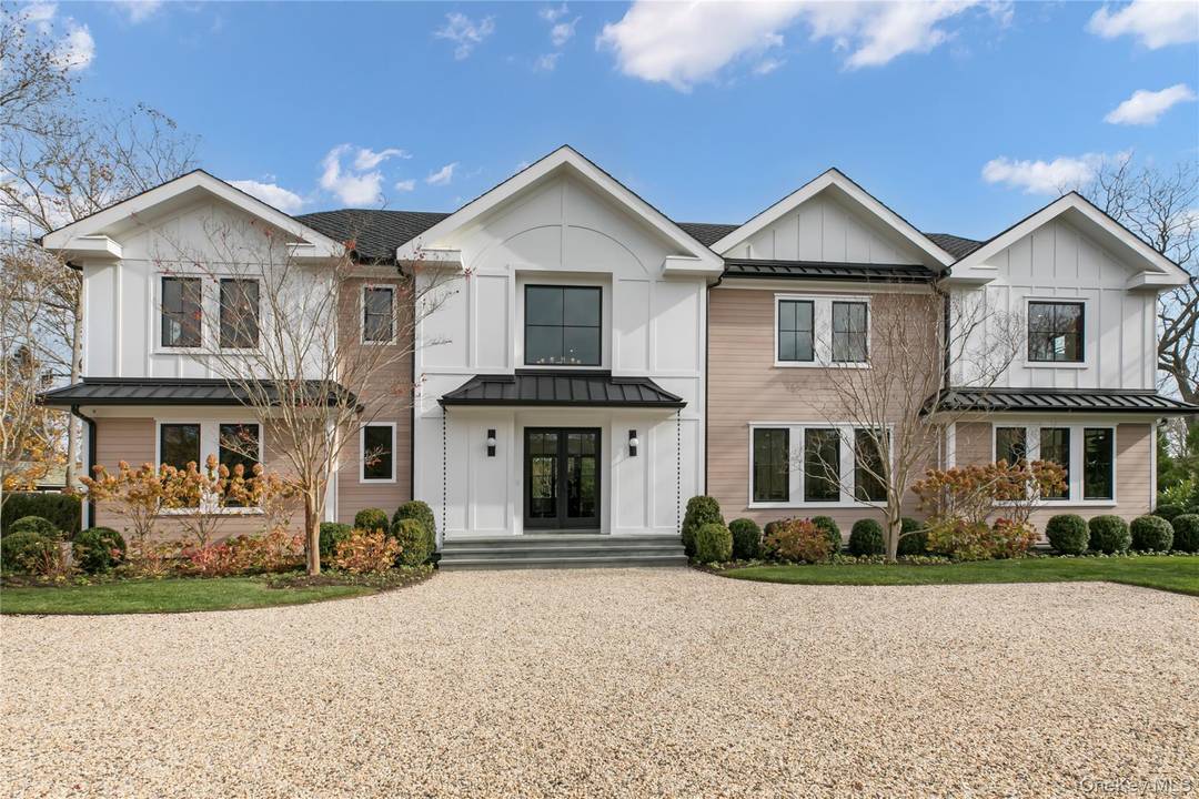 New Construction Water Mill South Just completed by boutique custom builder Heartwood Corp, this 7 bedroom, 9 bathroom, 9, 600 square foot Water Mill South estate showcases signature craftsmanship and ...