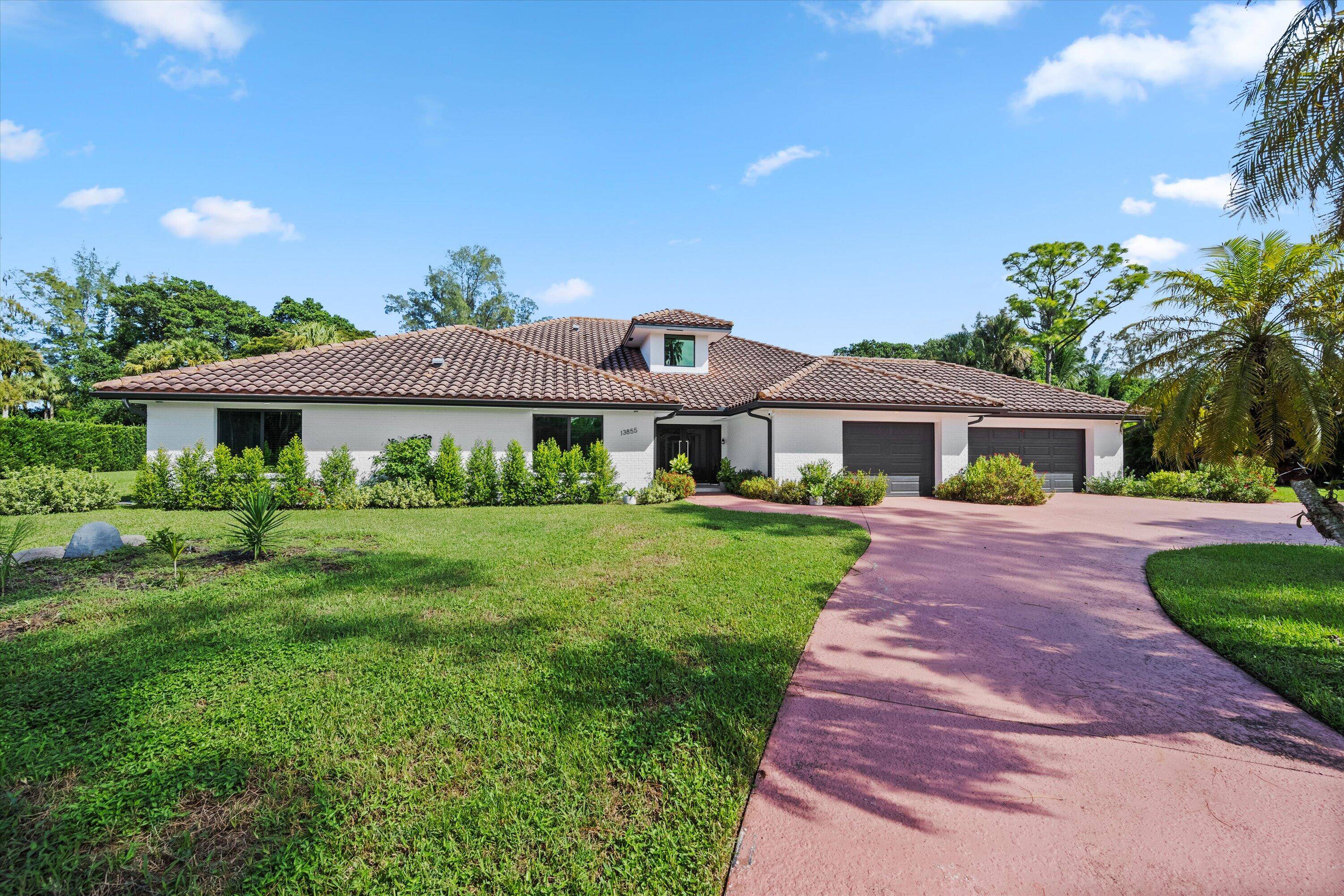 A hidden gem awaits in the highly desirable Pinewood Doubletree Trail community where luxury living meets freedom with no HOA.