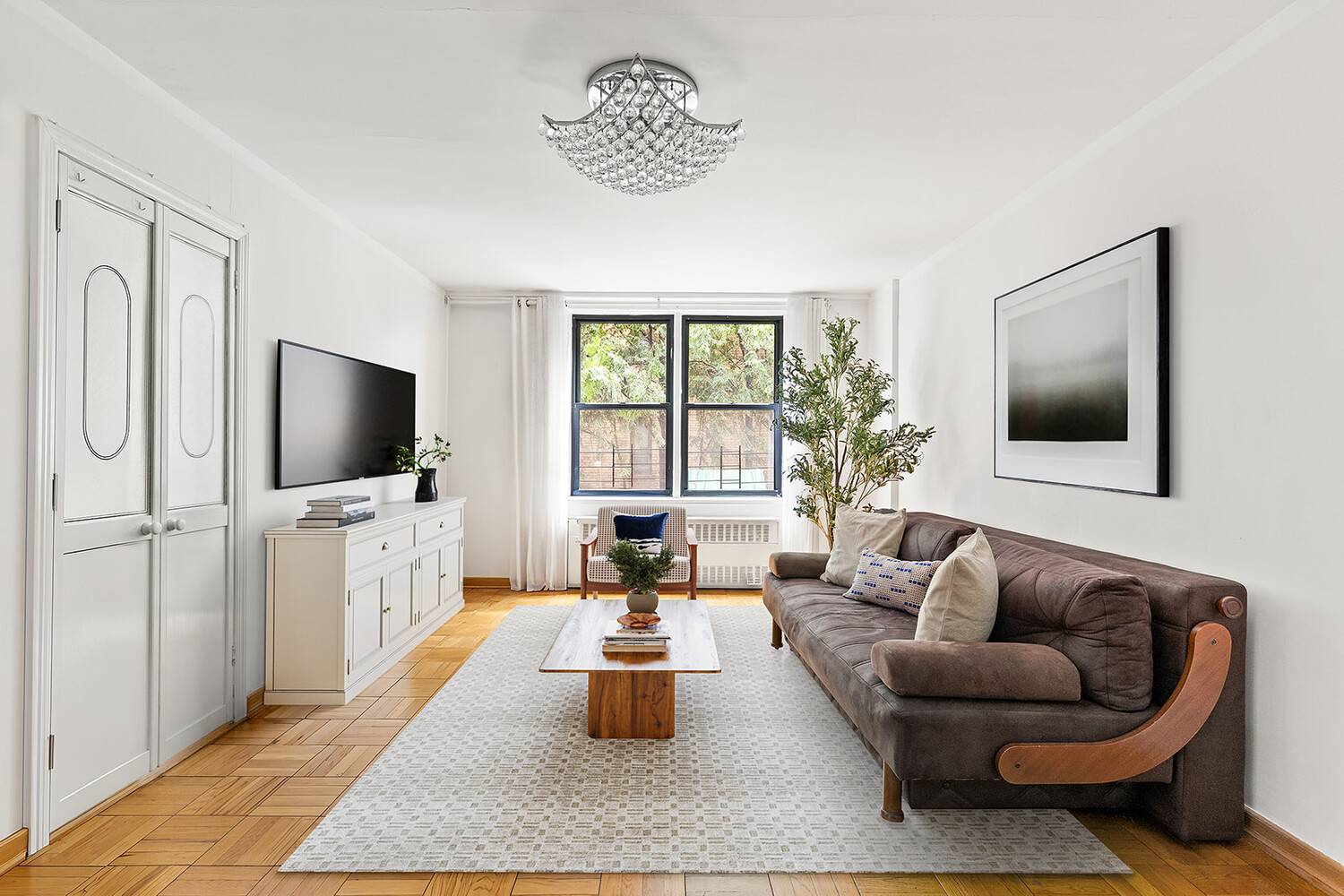 ALL OPEN HOUSES ARE BY APPOINTMENT ONLY Oversized Two Bedroom Kensington Stunner This spacious and stylishly updated two bedroom, one bath co op offers approximately 900 square feet of comfortable ...