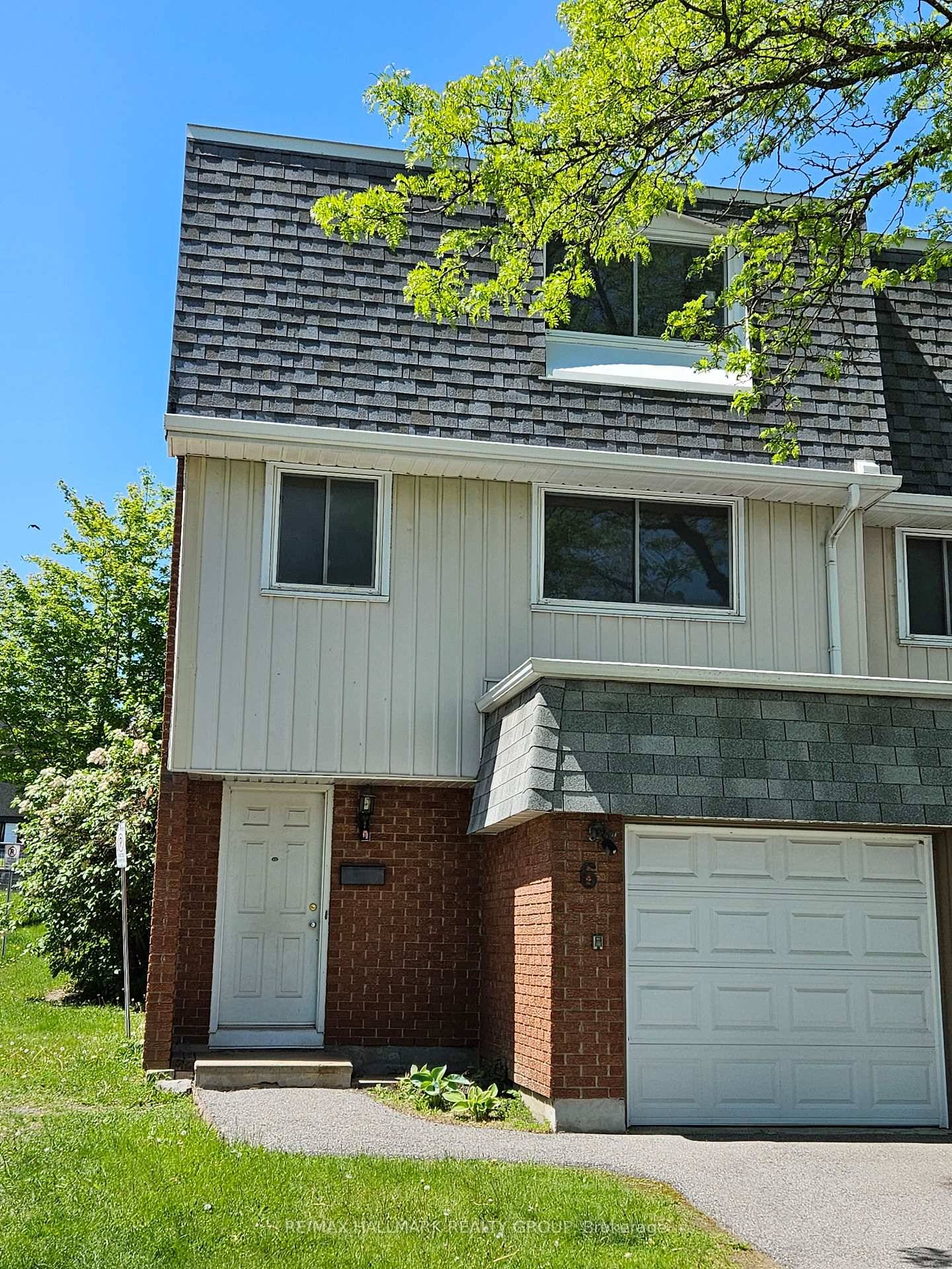 This split level layout doesn't come up for sale often, nor do end units of the same.
