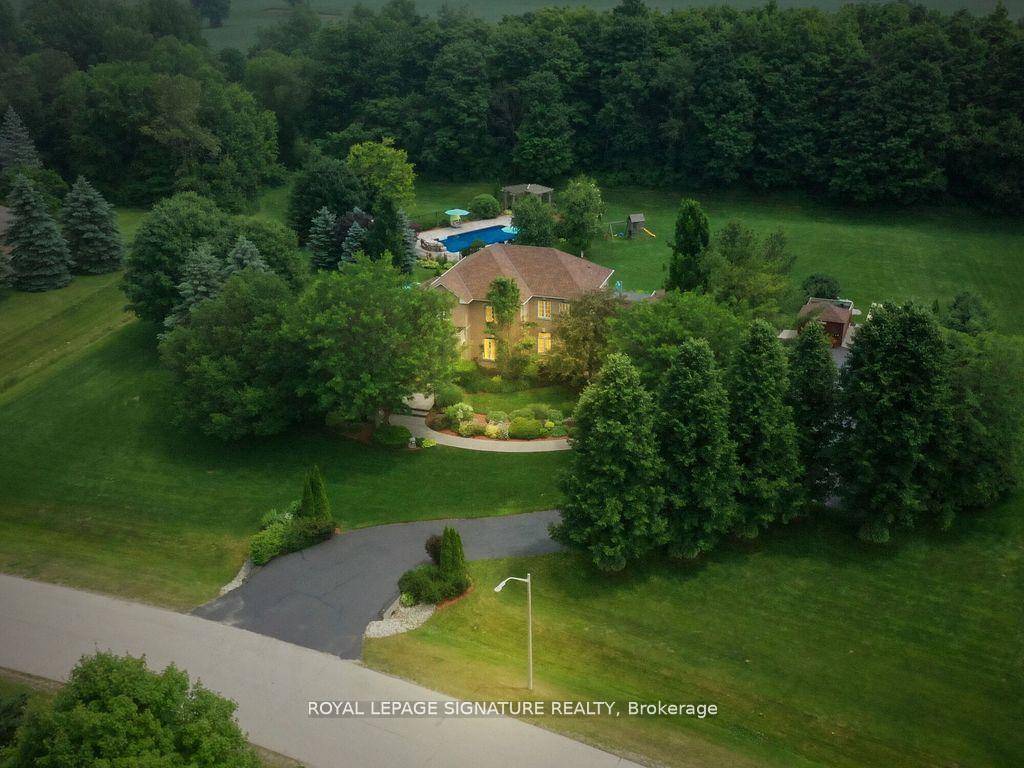 SHOW STOPPER In Ballantry Estates !