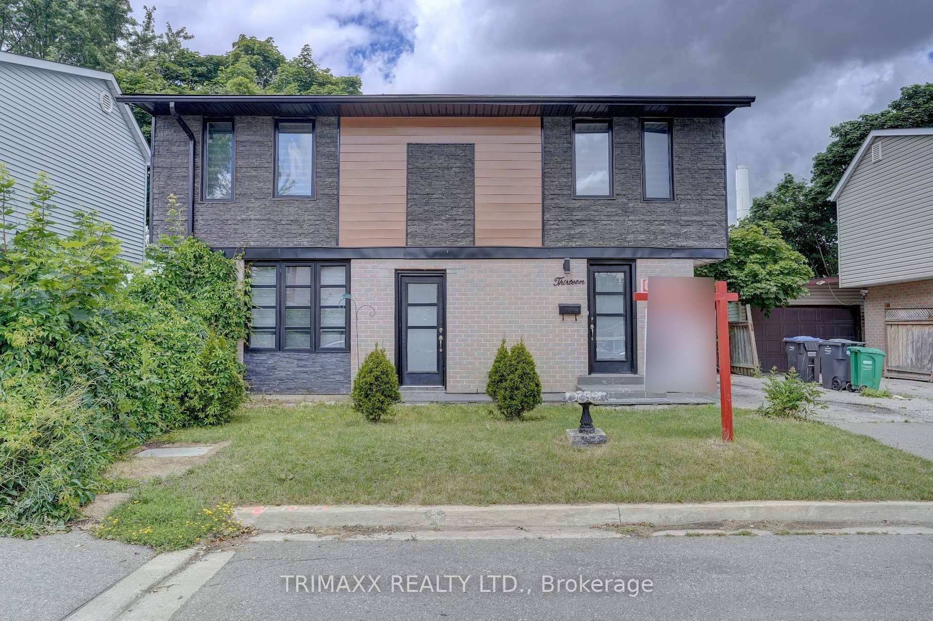 OFFER ANY TIME ! ! ! ! ! Welcome Detach Home 4 1 Bedrooms, 3 Bathrooms, First Time Homebuyer amp ; Investor Opportunity !