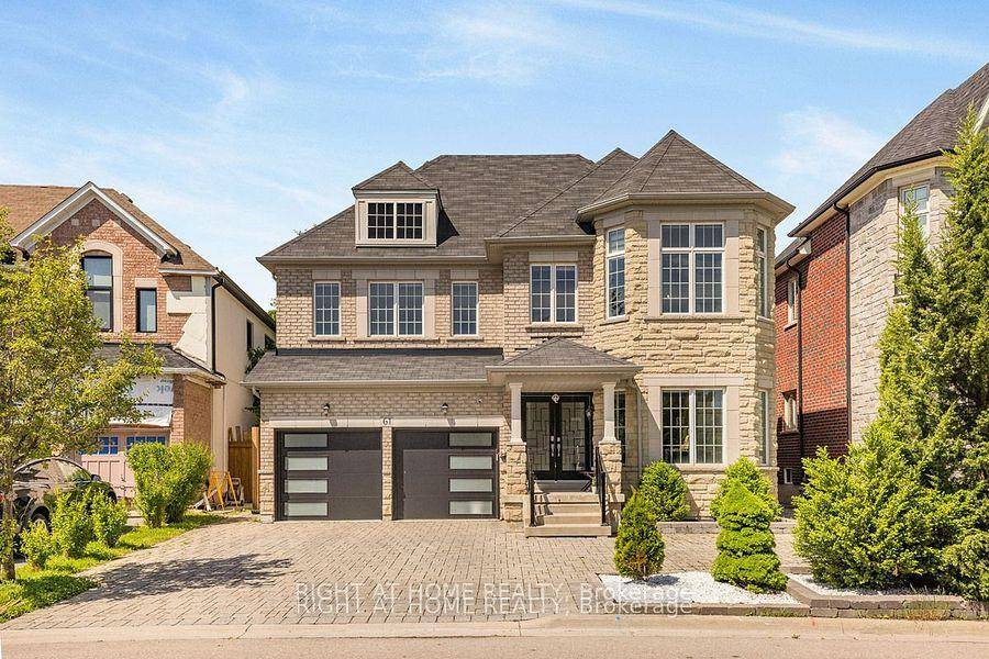 Stunning Finished Basement in Premium Neighbourhood.
