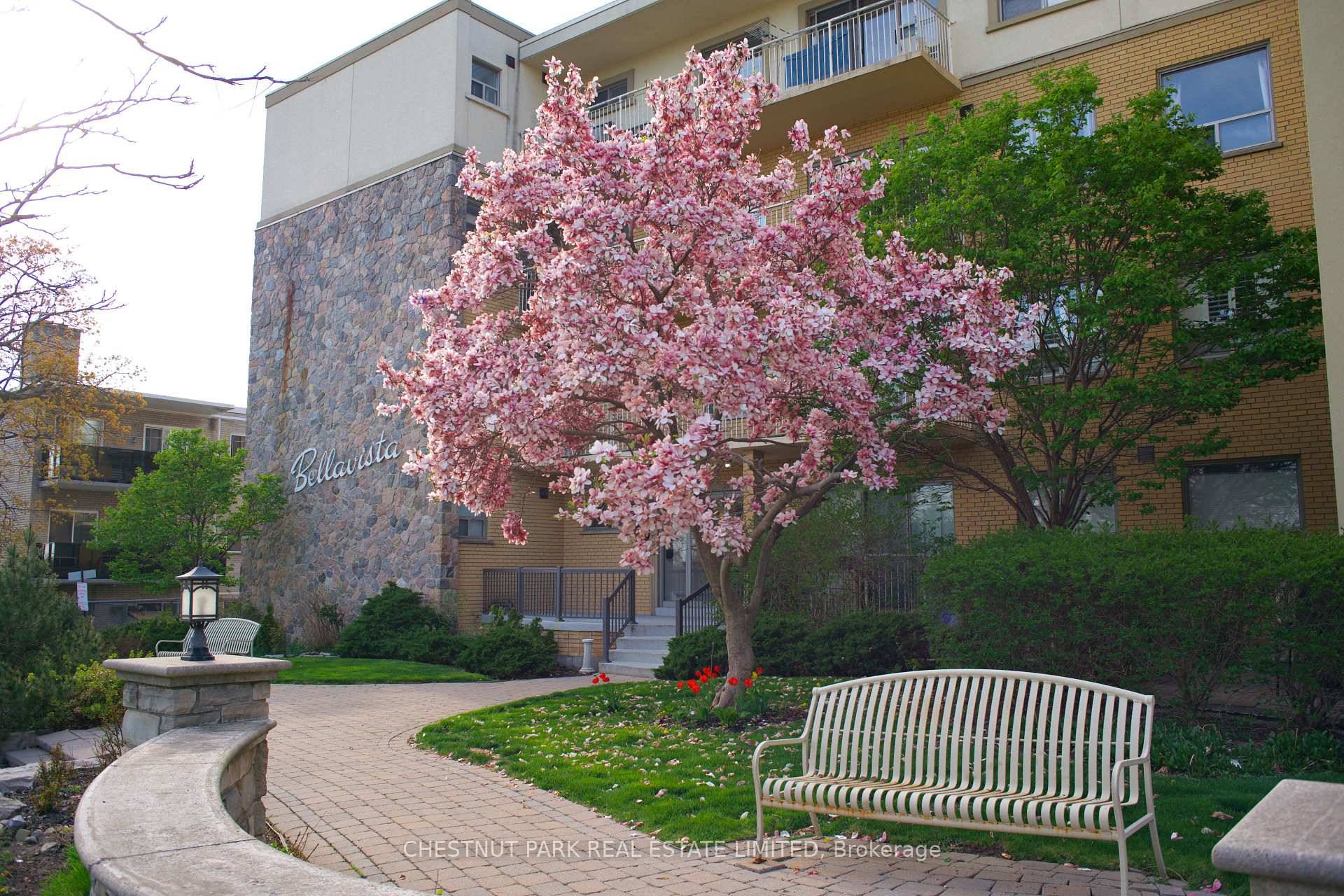 Bright Spacious two bedroom corner suite in Boutique Bellavista !