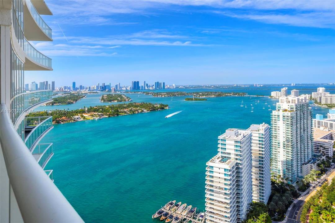Welcome to this spectacular PH 4104 at the prestigious ICON South Beach, the most iconic luxury residences designed by Philippe Starck.