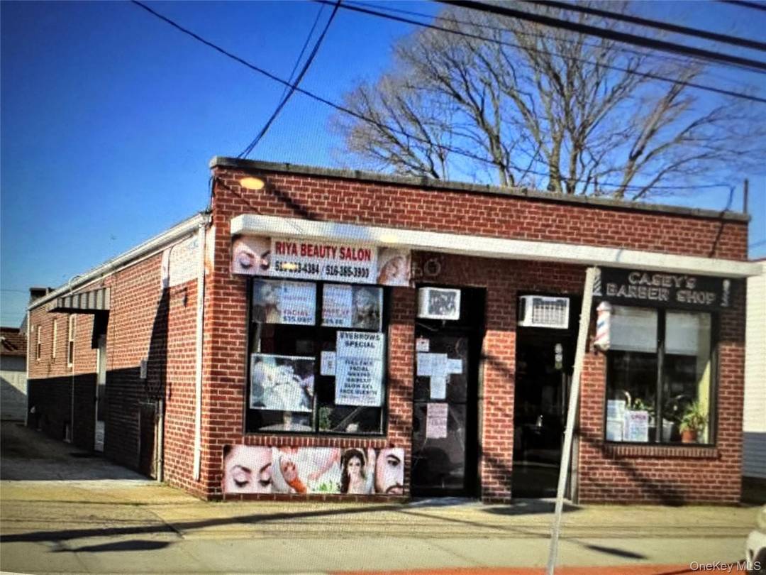 Prime Location, Mixed use Property.