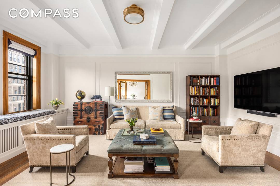 Residence 9B at 119 West 71st Street is a renovated sun filled classic six room home with sweeping open views of the city skyline in the heart of the Upper ...