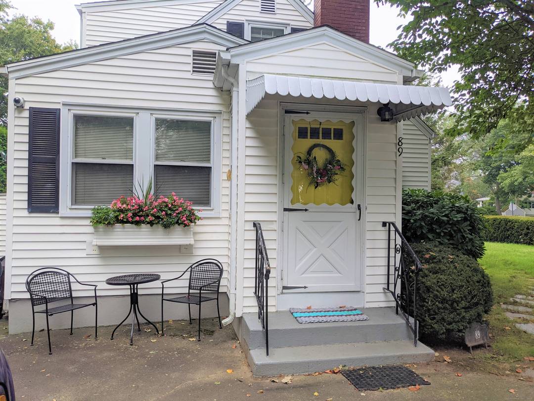 JULY RENTAL, AVAILABLE 7 1 2026 8 1 2026 Only steps to Grove Beach in this charming Cape style 3 bedroom, 1 half bath home with one bedroom, the full ...