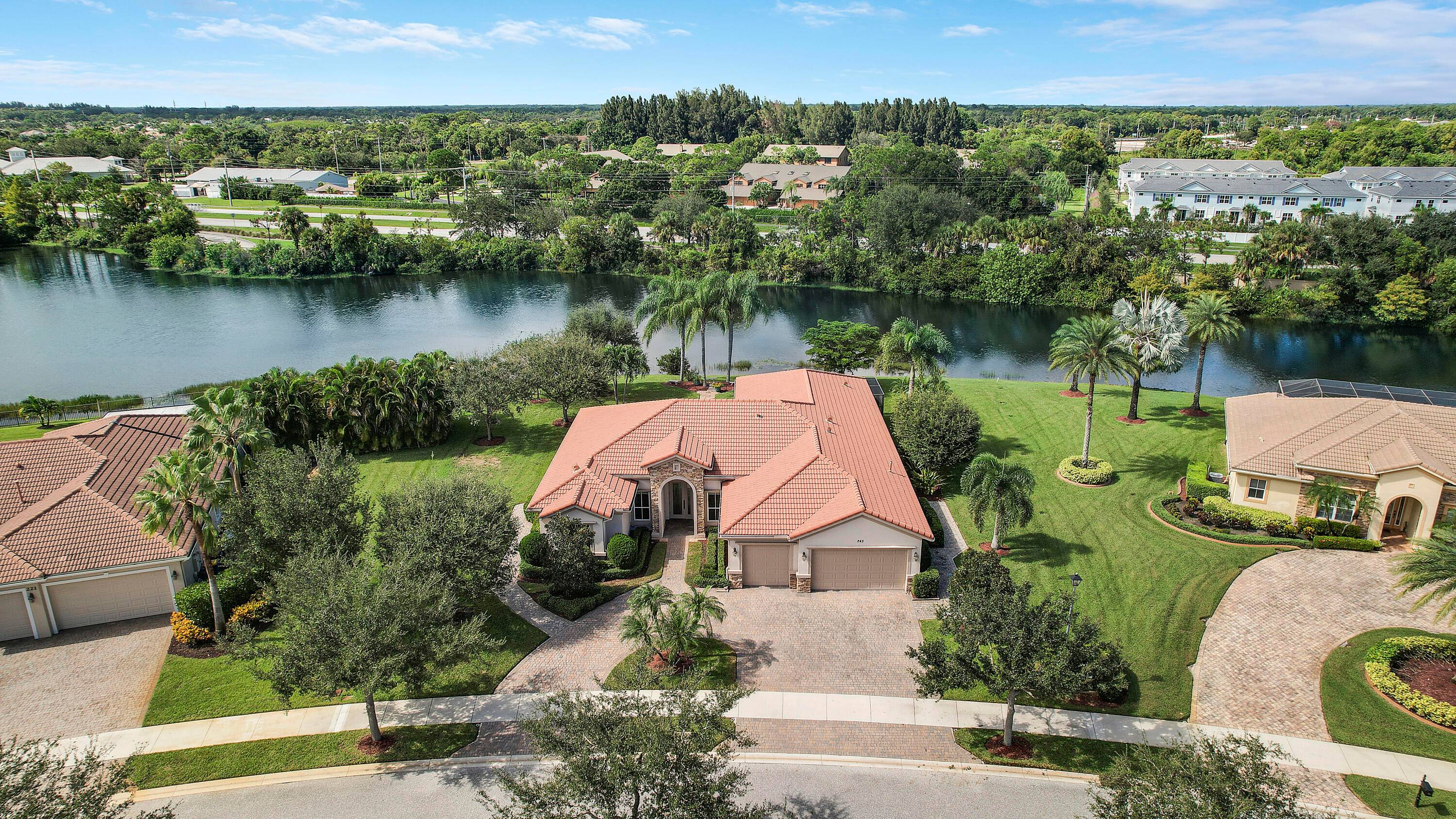 This stunning lakefront, single story Calais model in the gated community of Tres Belle is perfectly positioned on a private half acre lot.