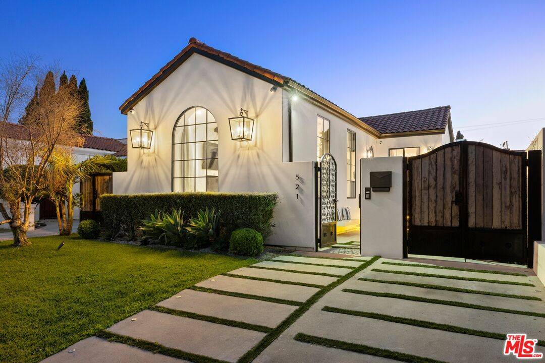 521  N Formosa Ave 4BR Hancock Park La