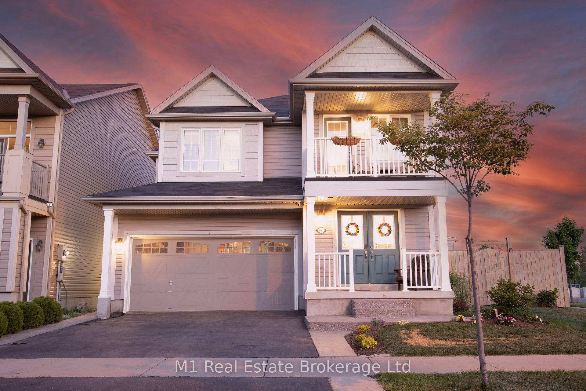 Welcome to this beautifully maintained, 2, 248 square feet modern home nestled in a fantastic family friendly Breslau neighbourhood.
