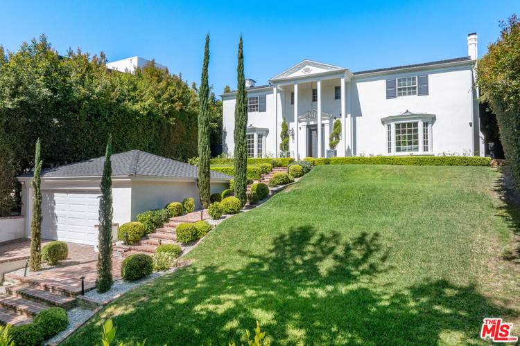 462   Warner Ave 4BR Westwood La
