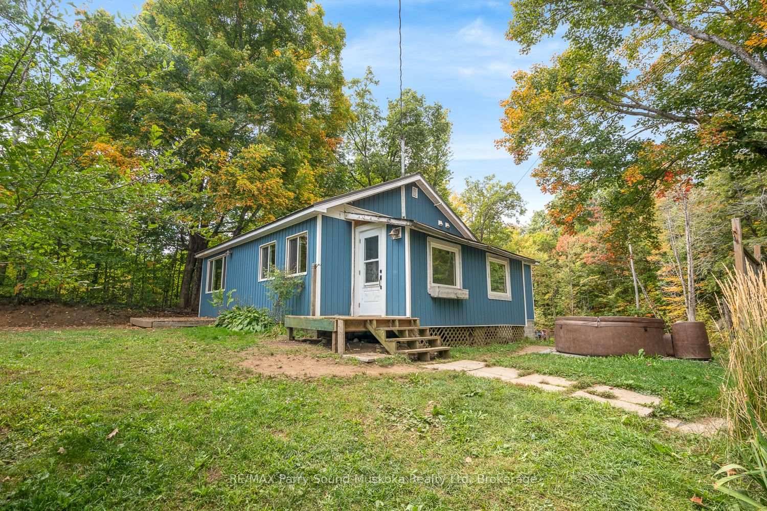Just fifteen minutes from Parry Sound, this three bedroom home offers the space a growing family needs.
