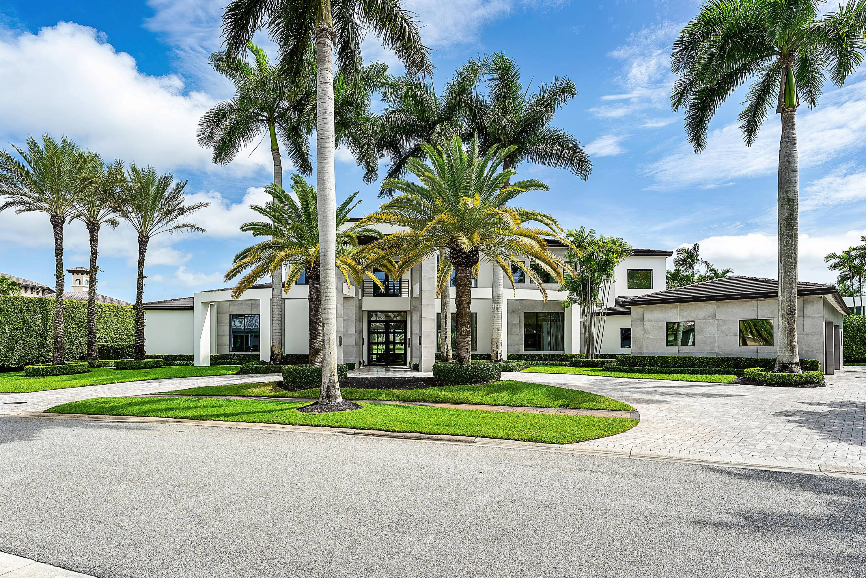 Style, space, and function come together to create perfection in this unparalleled custom built estate located on a private, quiet, oversized one half acre lot in St Andrew's Country Club.