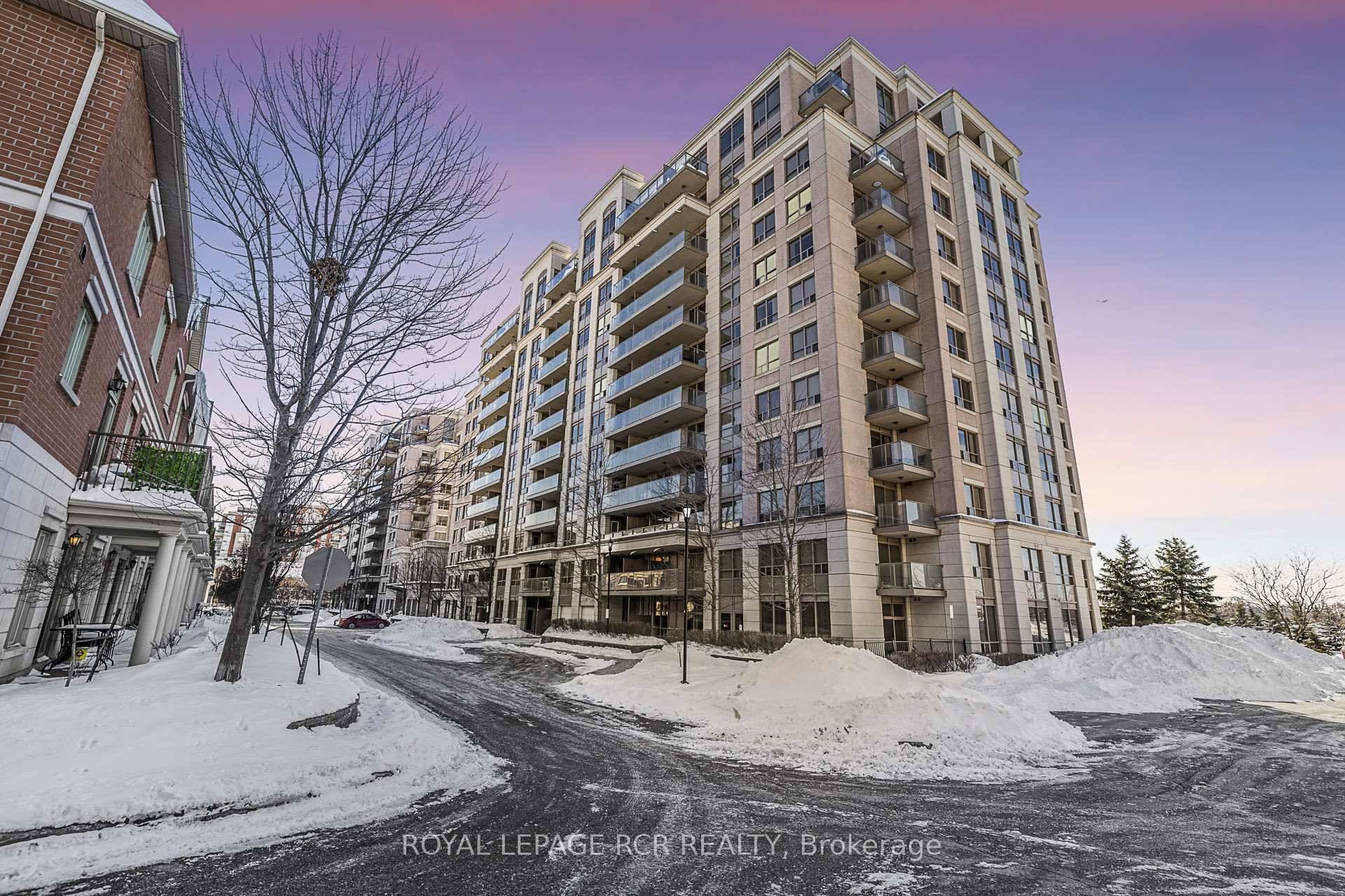 Luxury Living with Park Views at Parkview Towers, Markham.