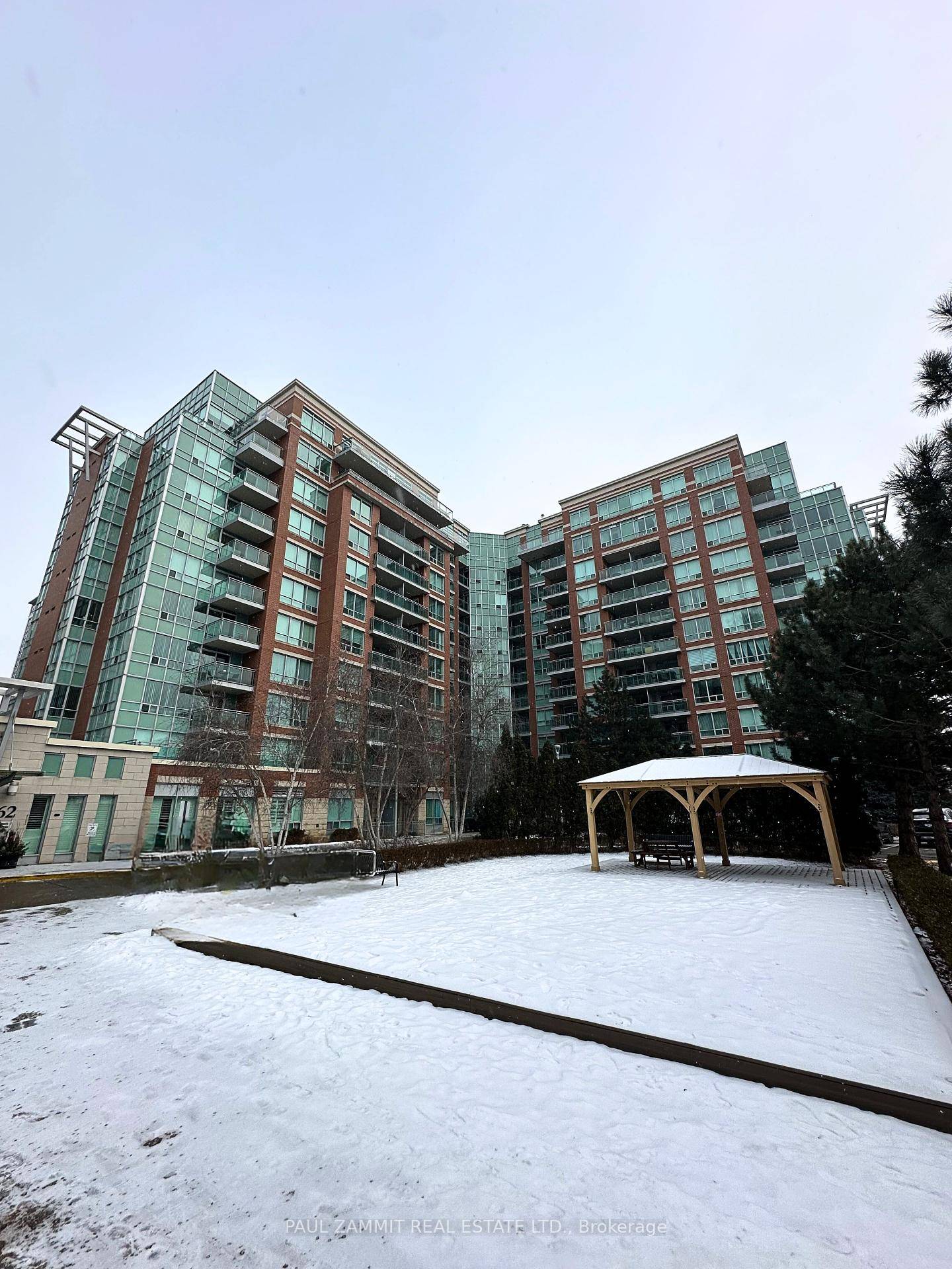 Welcome to Thornhill Towers, located in the highly sought after Leslie amp ; Hwy 7 area !