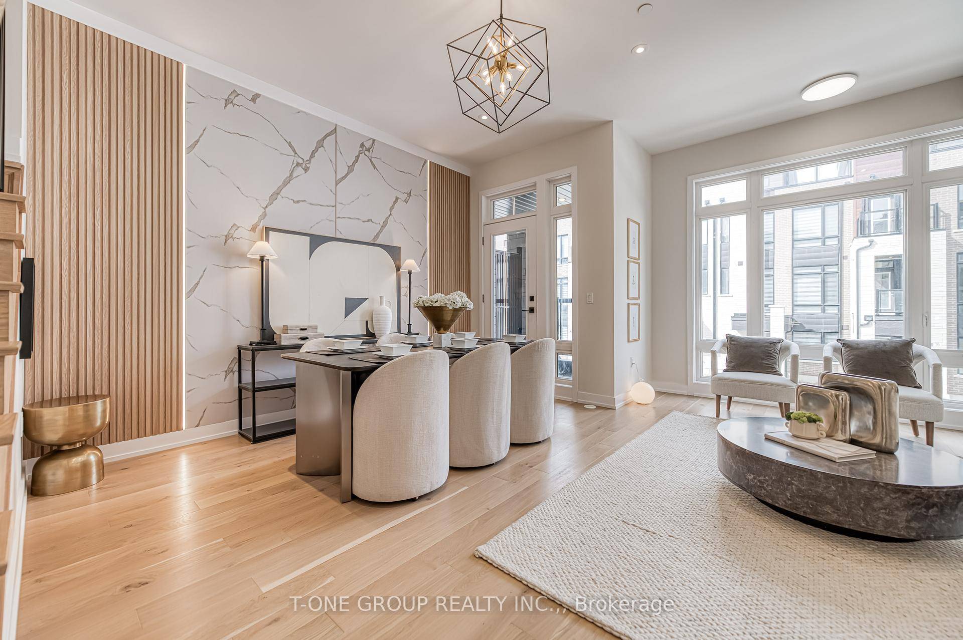 Welcome to this brand new townhouse.