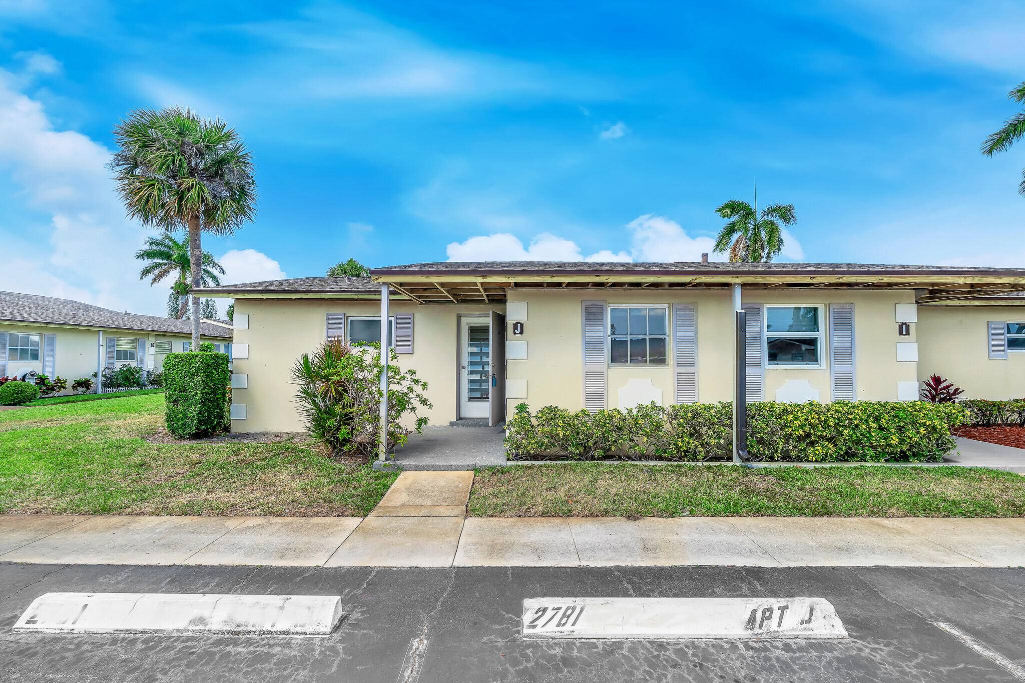 Located in the charming Cresthaven Ashley community of West Palm Beach.