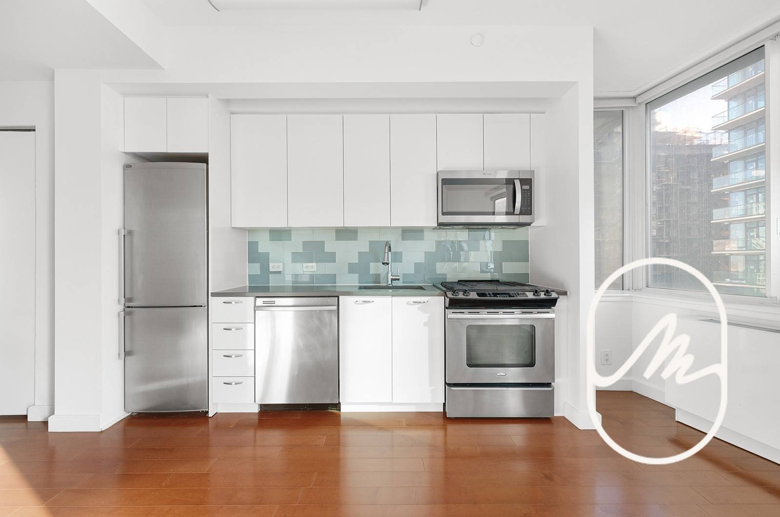 A groundbreaking green building with a striking glass and metal facade, 80 Dekalb rises 36 stories in the heart of Fort Greene, at the intersection of downtown and brownstone Brooklyn.