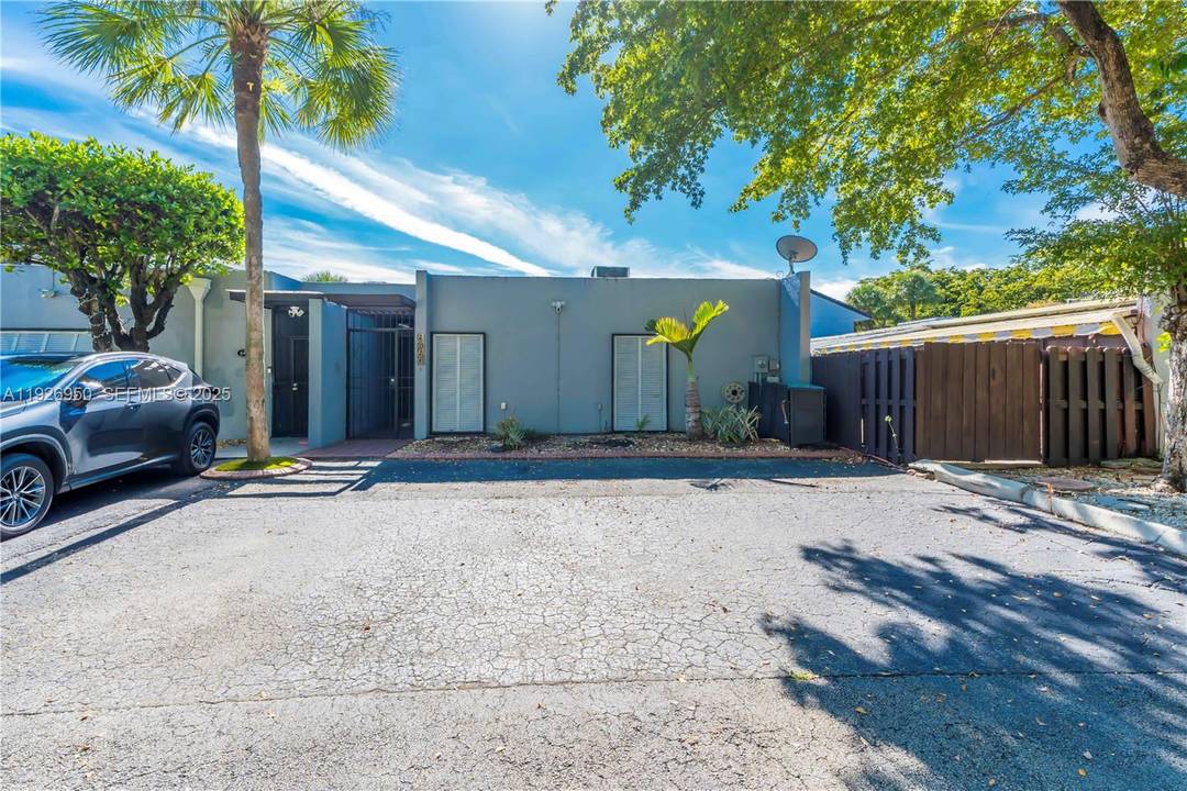 Welcome to this inviting 3 bedroom, 2 bath corner villa offering comfort, style, and serene water views.