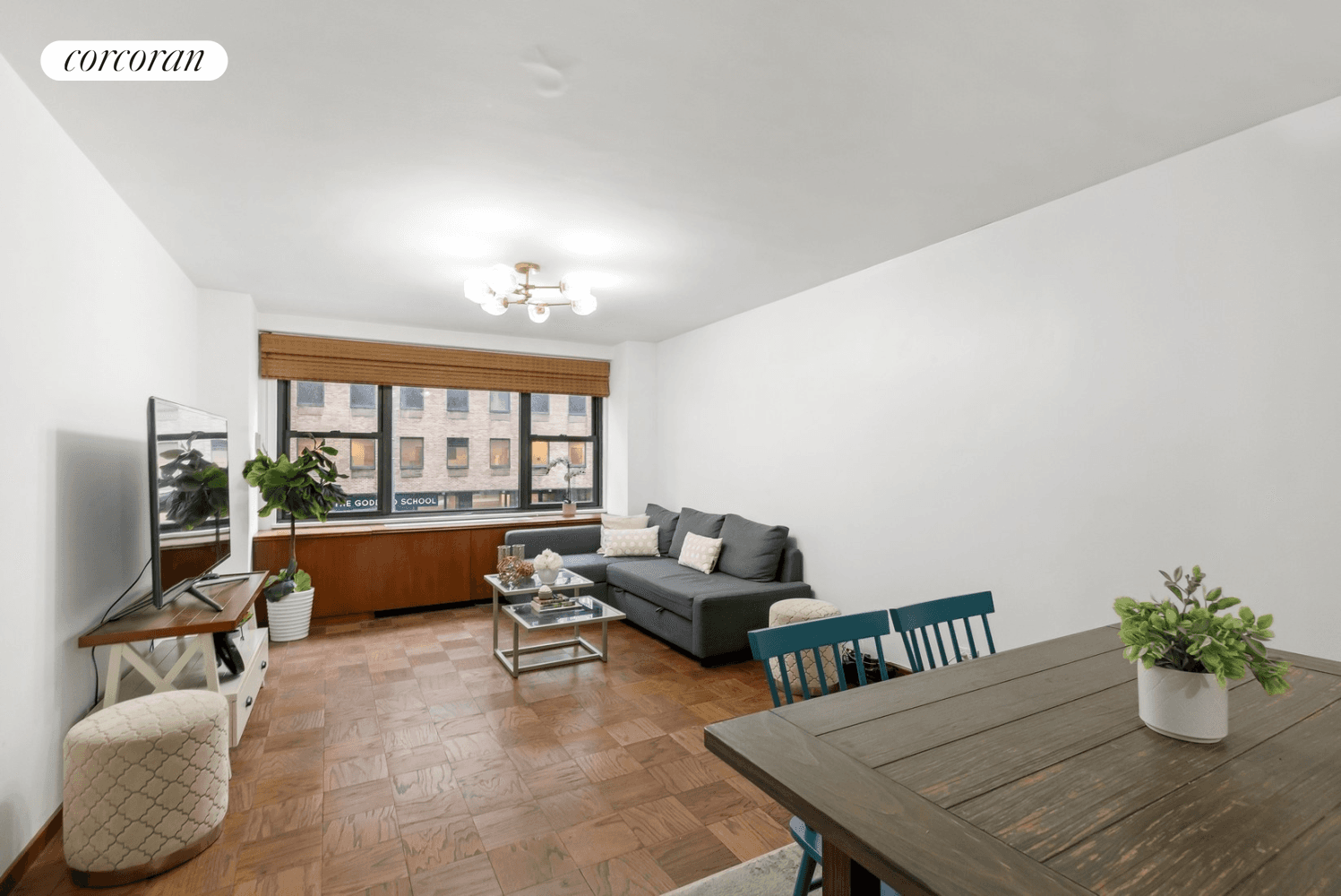 Welcome to 305 East 40th Street, 3F, a FURNISHED one bedroom in the heart of Murray Hill.