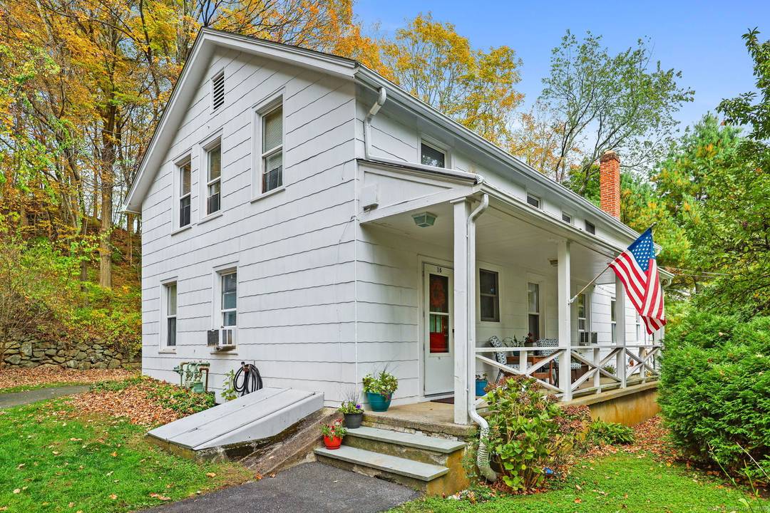 Step into one of the most unique opportunities in Trumbull with this rare legal 2 family home in the highly sought after Tashua neighborhood.