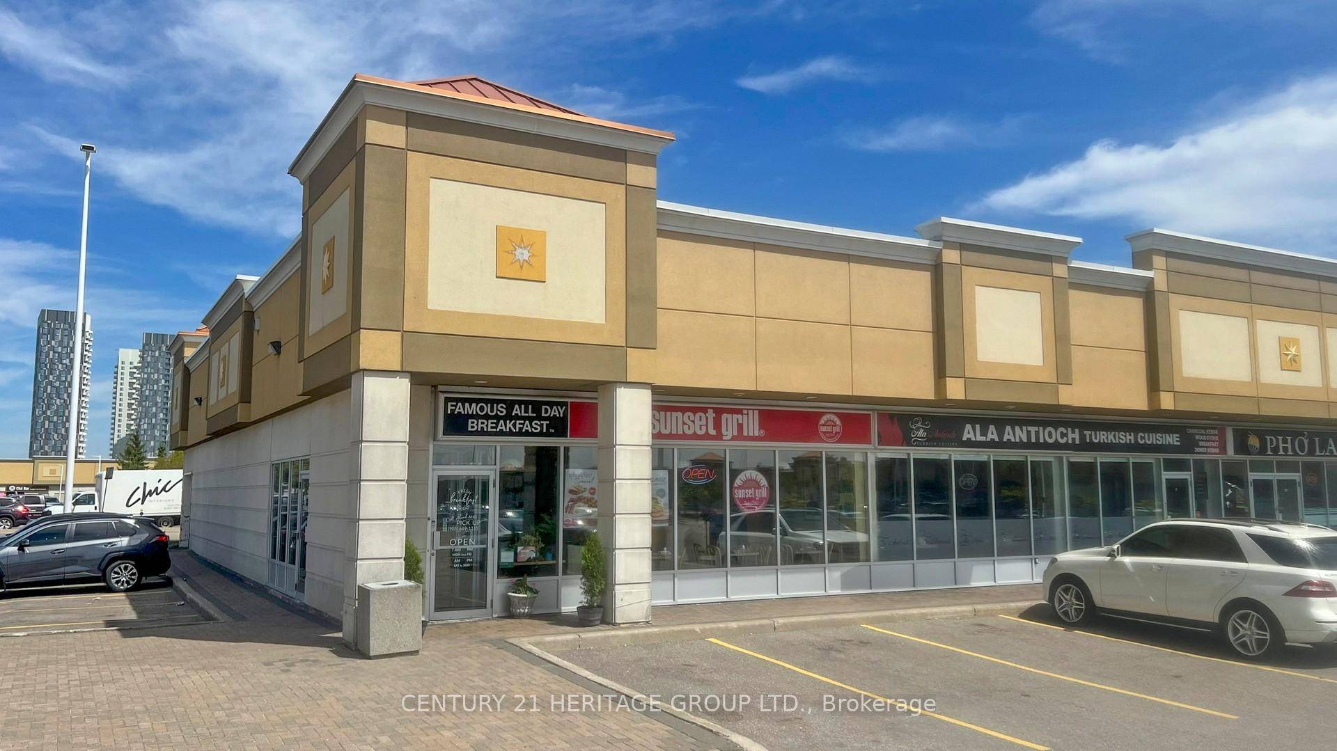 A rare opportunity to acquire a well established breakfast and lunch franchise in a high traffic commercial complex near one of Vaughan's busiest shopping destinations.