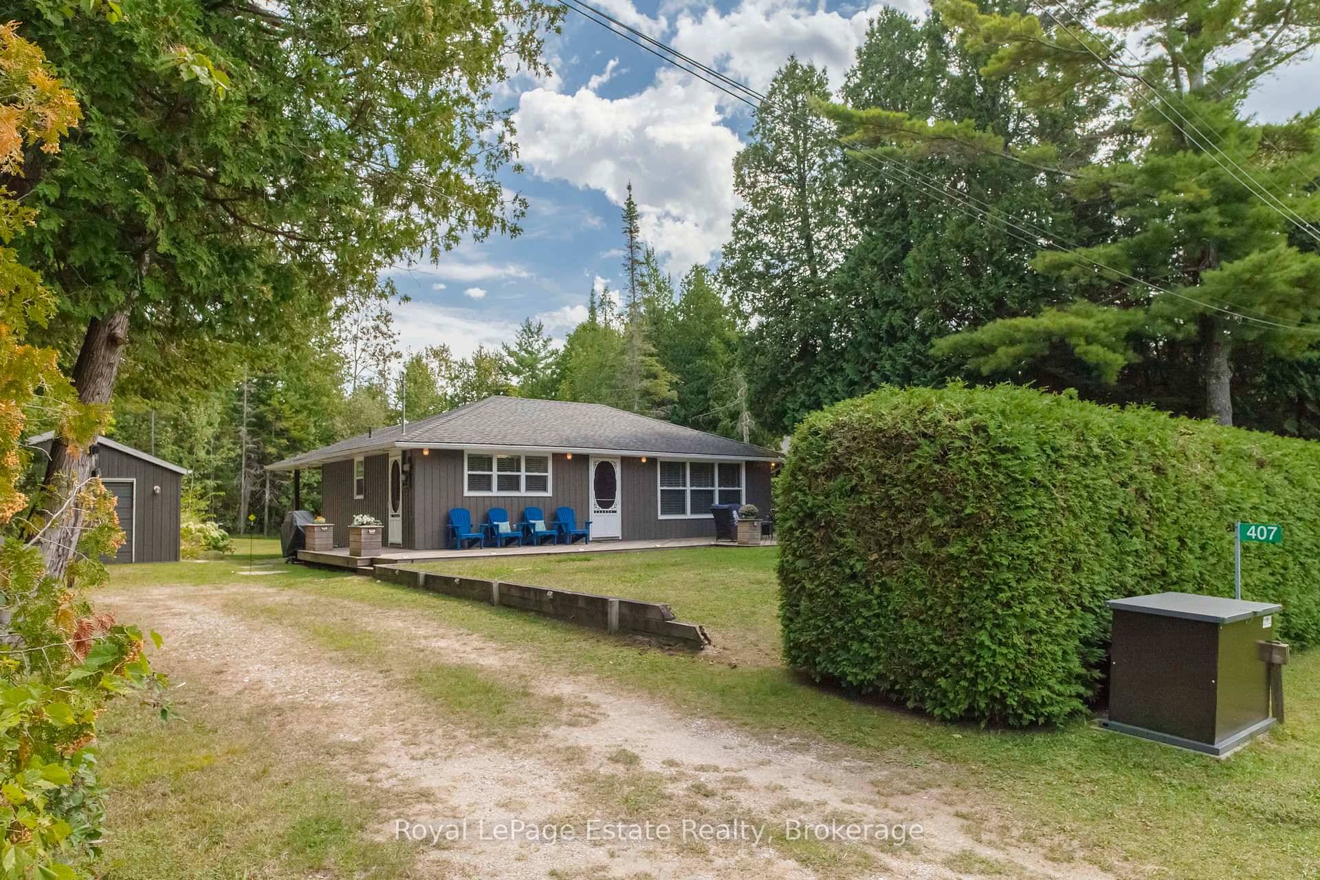 DESIRABLE NORTH SAUBLE BEACH HOME OR COTTAGE on Huron Ave !