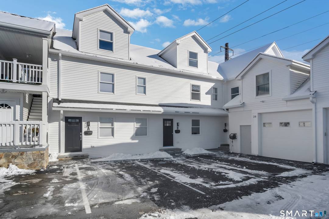 Be the first to live in this brand new construction townhouse rental, offering modern design, flexible living space, and exceptional proximity to town amenities.