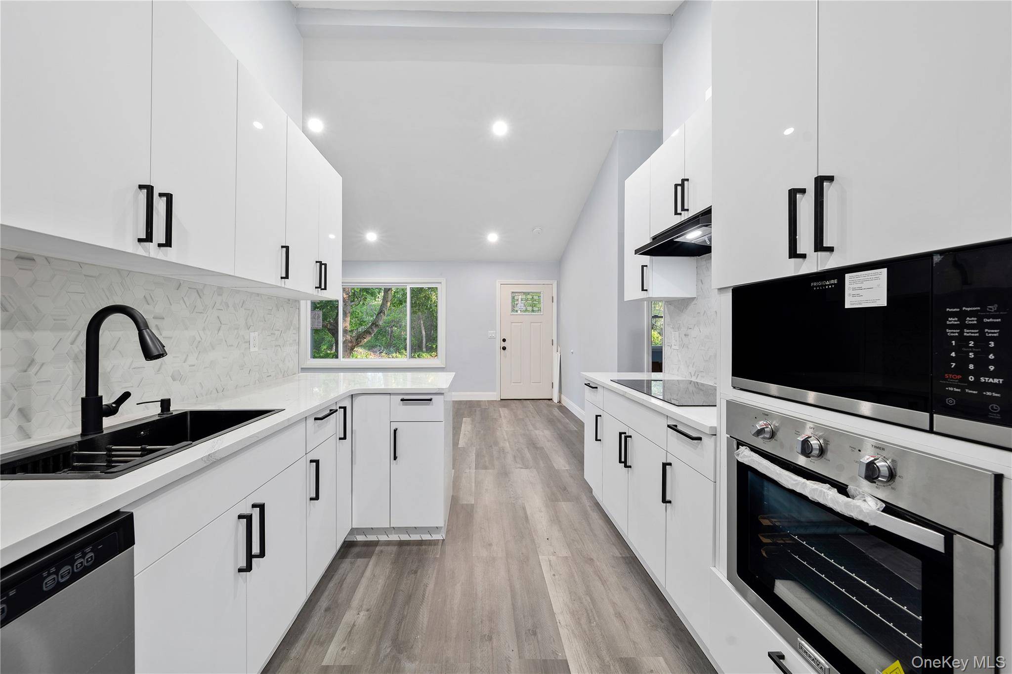 LOCATION, LOCATION ! ! THIS BEAUTIFULLY UPDATED 3 4 BEDS 2.