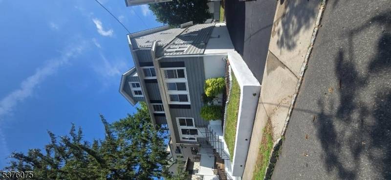 Charming home in desirable Maplewood Township, recently updated kitchen, hardwood floors, spacious living areas, newer central AC and Forced Hot Air.