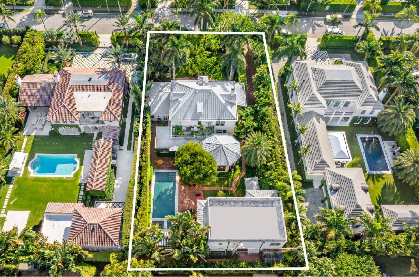 Welcome to Buttonwood Beautiful and historic In Town property with 8BR 9BA on oversized 19, 600 SqFt lot.