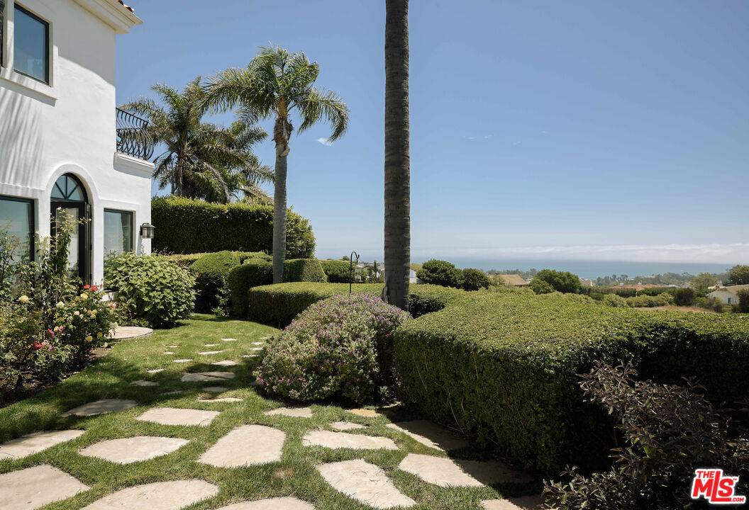 6045   Galahad Rd 5BR Malibu La