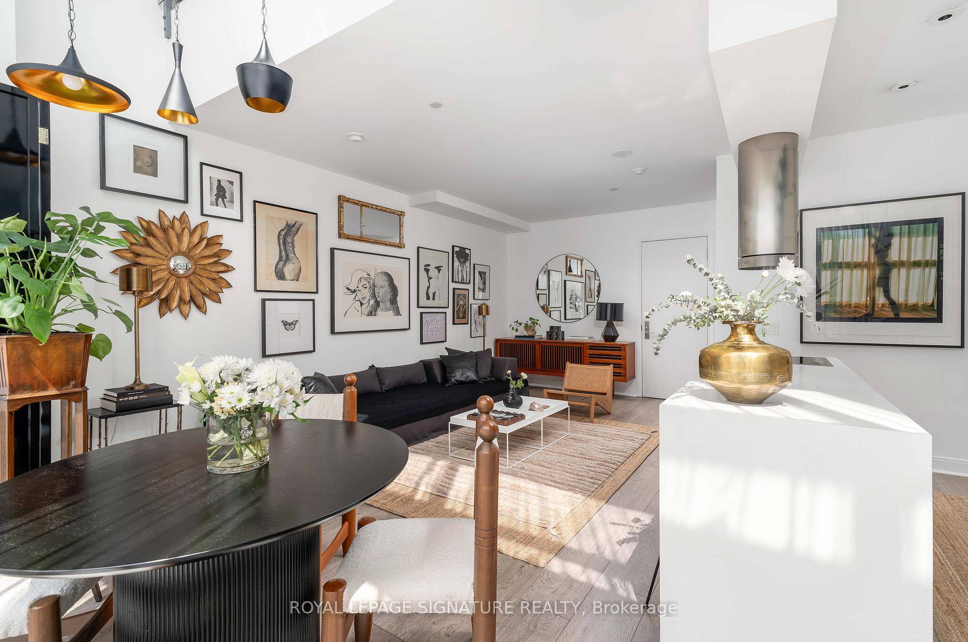 Ever wonder what its like to live inside the pages of a design magazine ?