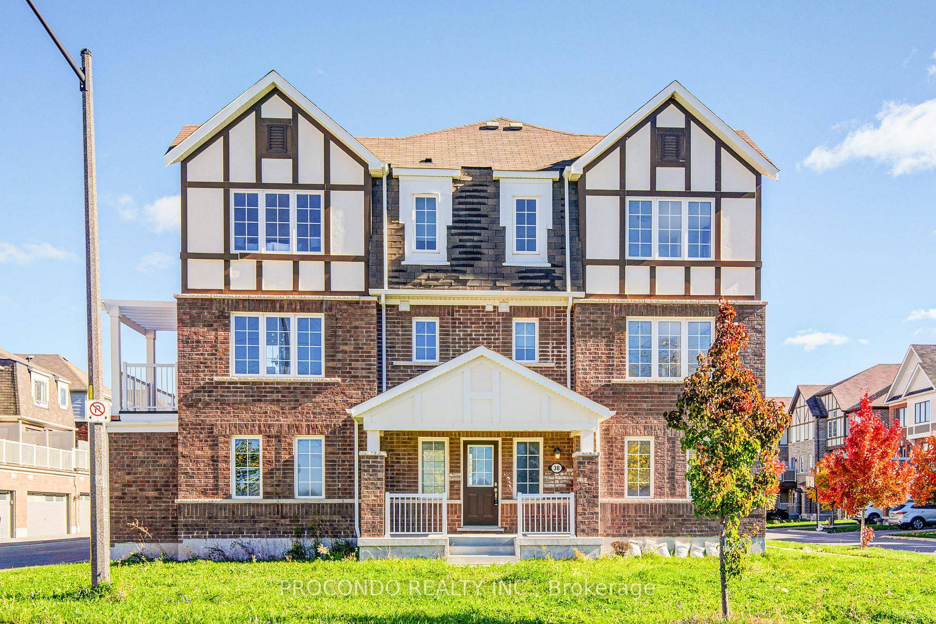Bright Freehold End Unit Townhouse without Sidewalk.