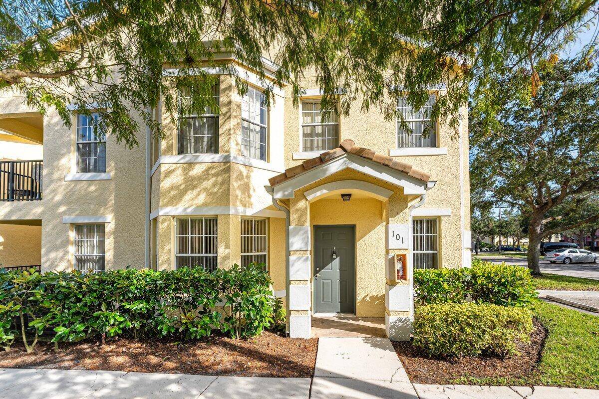Experience spacious living at The Belmont in St.