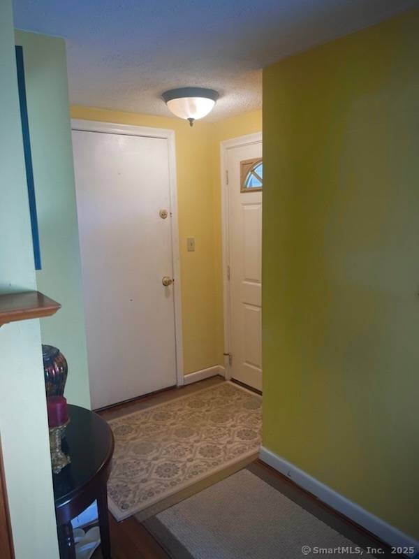 Beautifully Maintained Contemporary Home Perfect for a Growing Family !