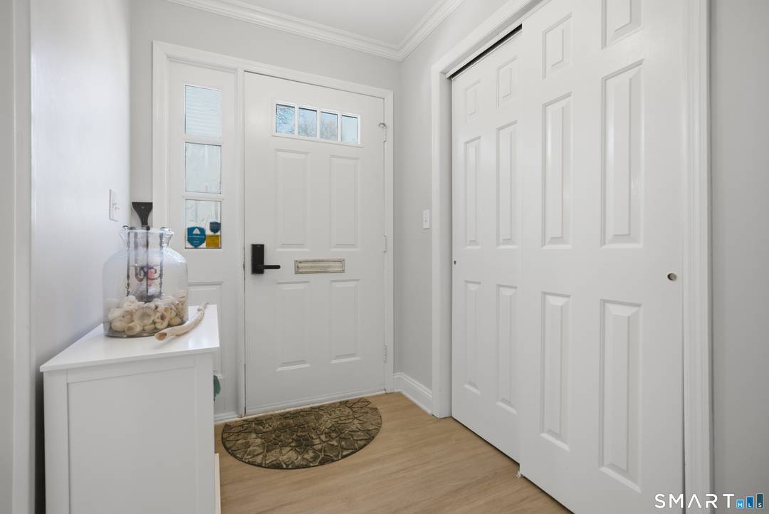 Rare opportunity to own a move in ready townhouse in Fairfield under 500k.