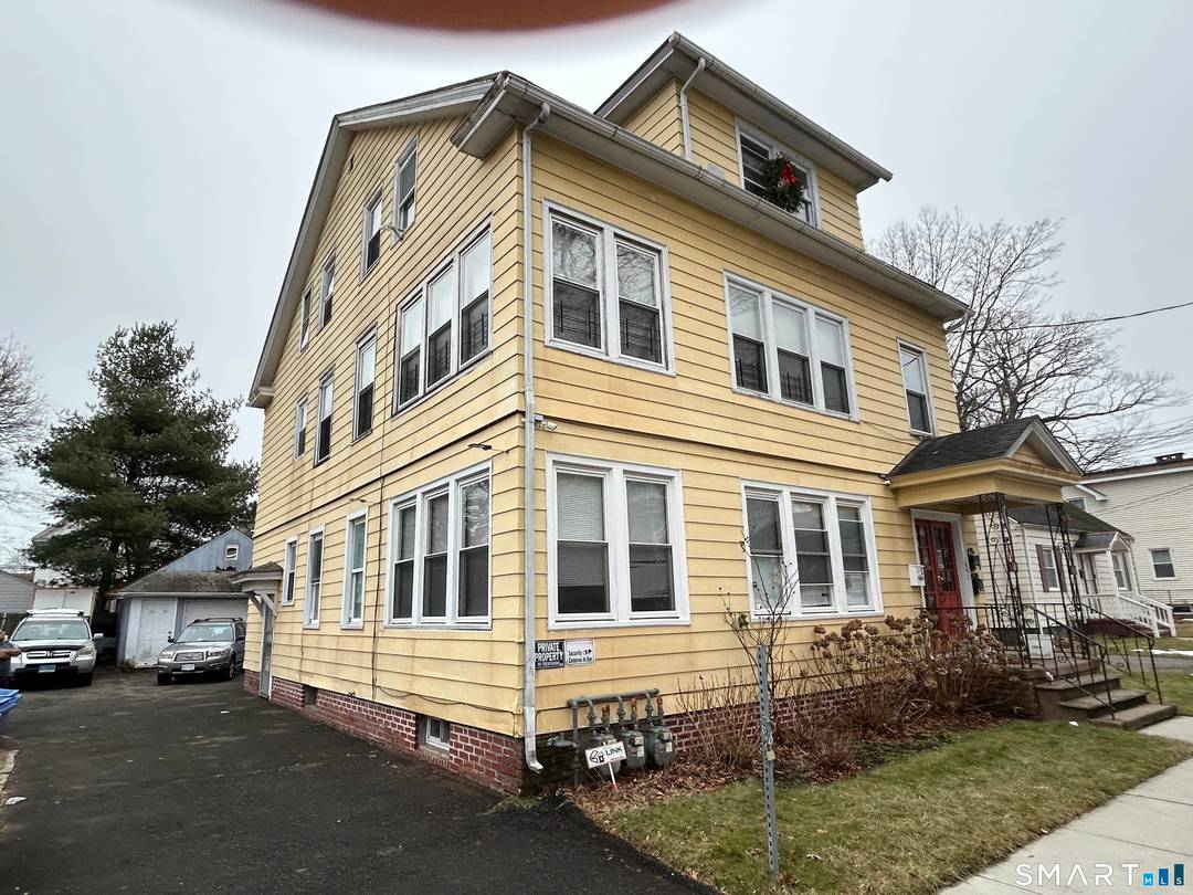 Charming three Units Multi Family Home in Hamden, CT.