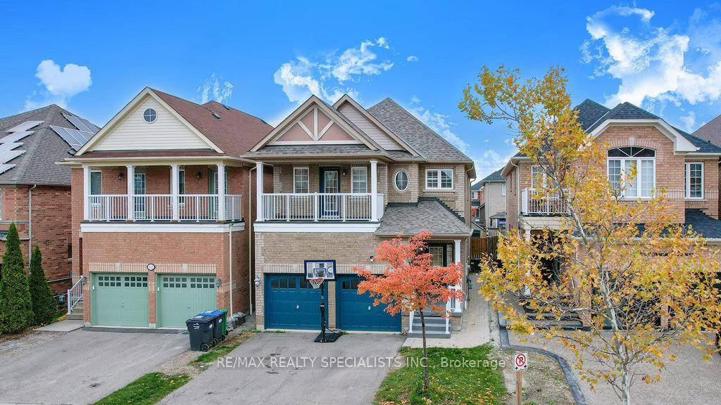 Welcome to this beautiful detached home in the highly sought after Churchill Meadows community of Mississauga !