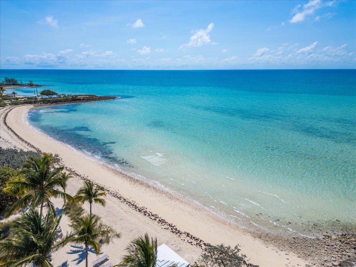 SEAPOINTE DRIVE Condo New-Providence