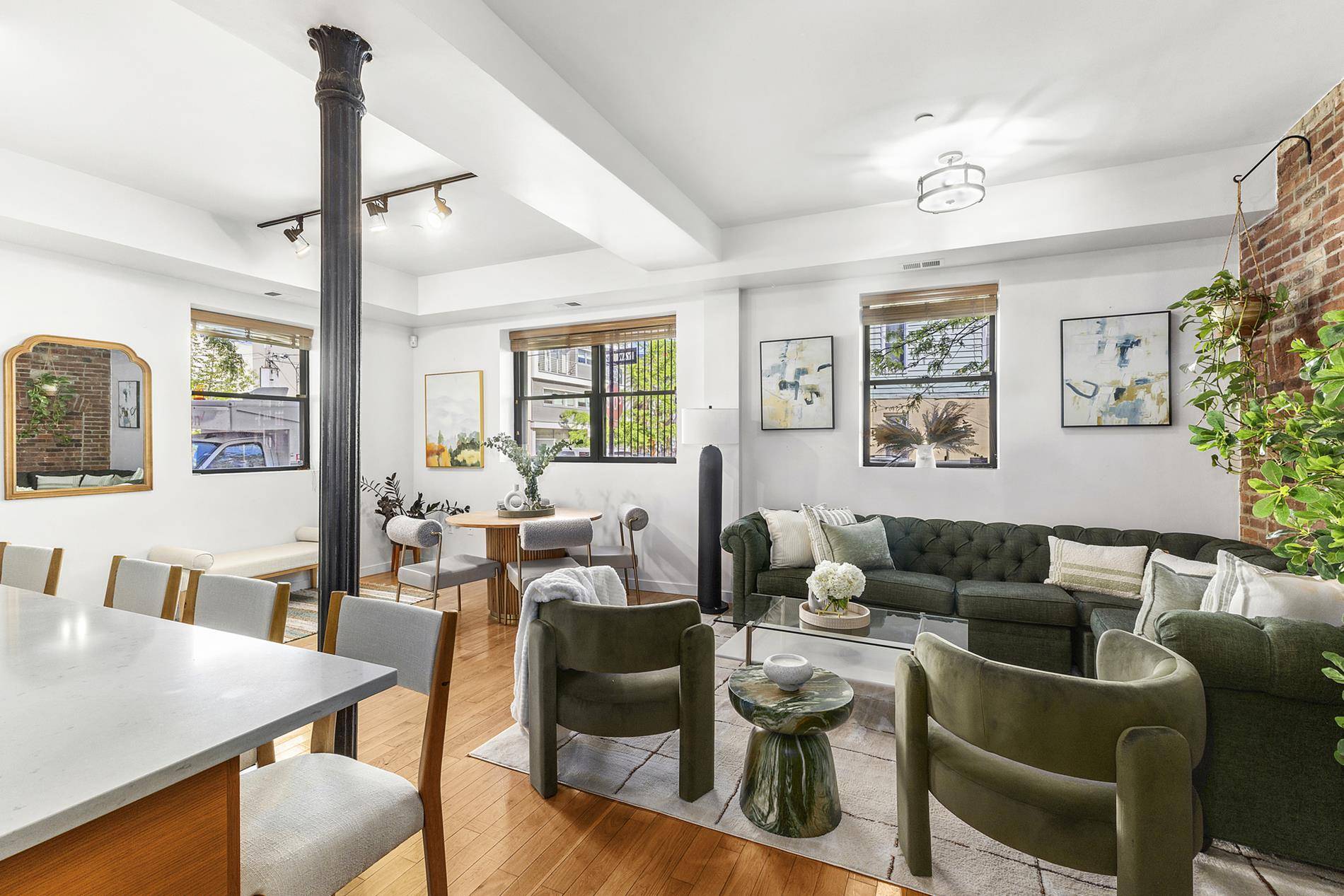 364 Manhattan Avenue 1G Distinctive Duplex with Vaulted Bonus Space in East WilliamsburgWelcome to Residence 1G at 364 Manhattan Avenue a 2 bedroom, 2.