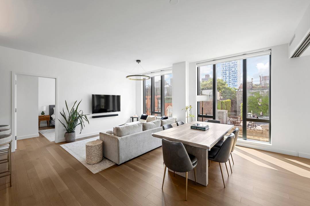 Stunning Contemporary Lower East Side Living at the Acclaimed 150 Rivington Luxurious, modern, and incredibly spacious, this sun bathed 2 bedroom, 2.