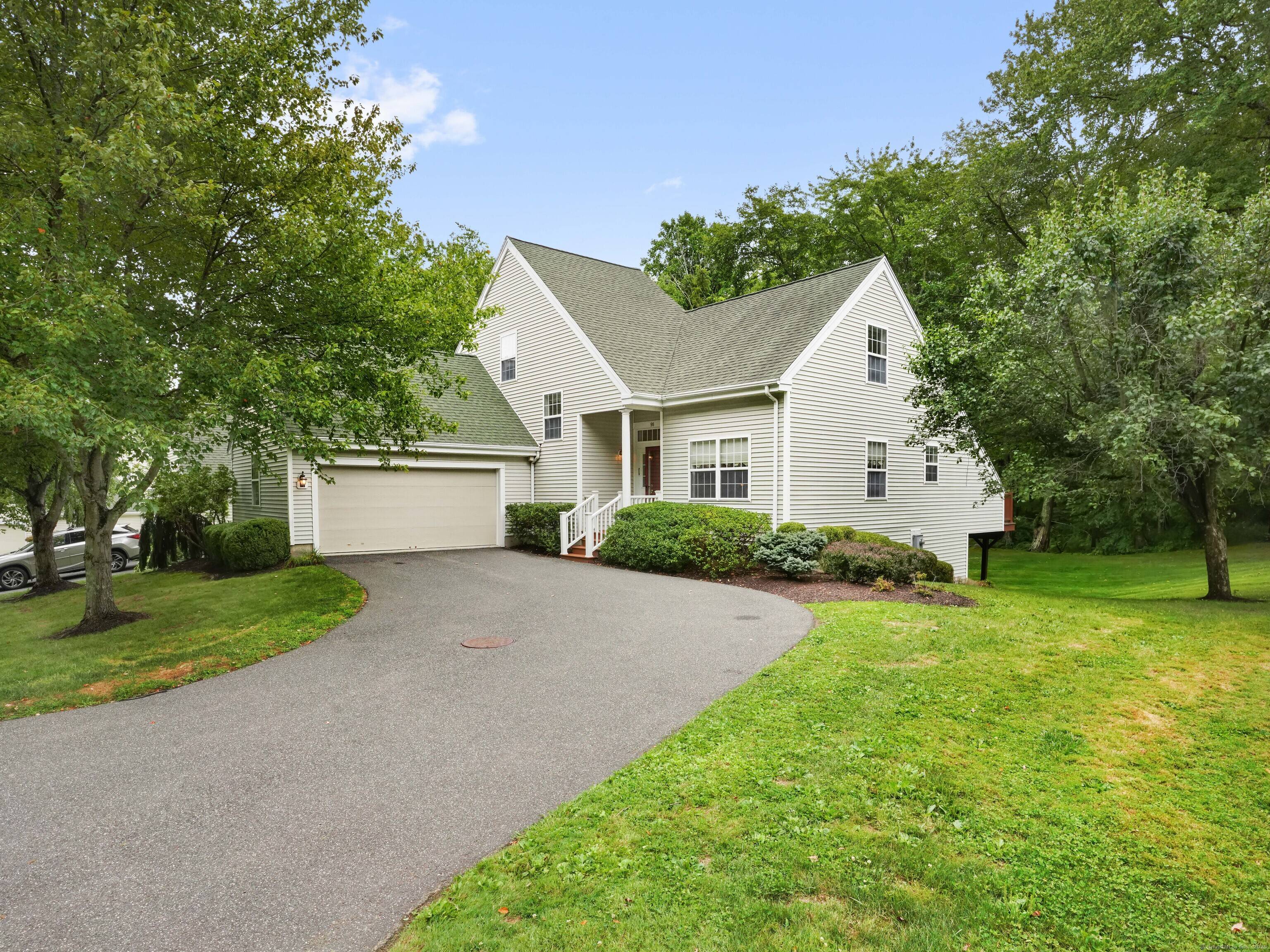 Location, location, location this thoughtfully designed free standing condominium located in the highly sought after Sullivan Farm Community has it all ; 3 well proportioned bedrooms and 3.