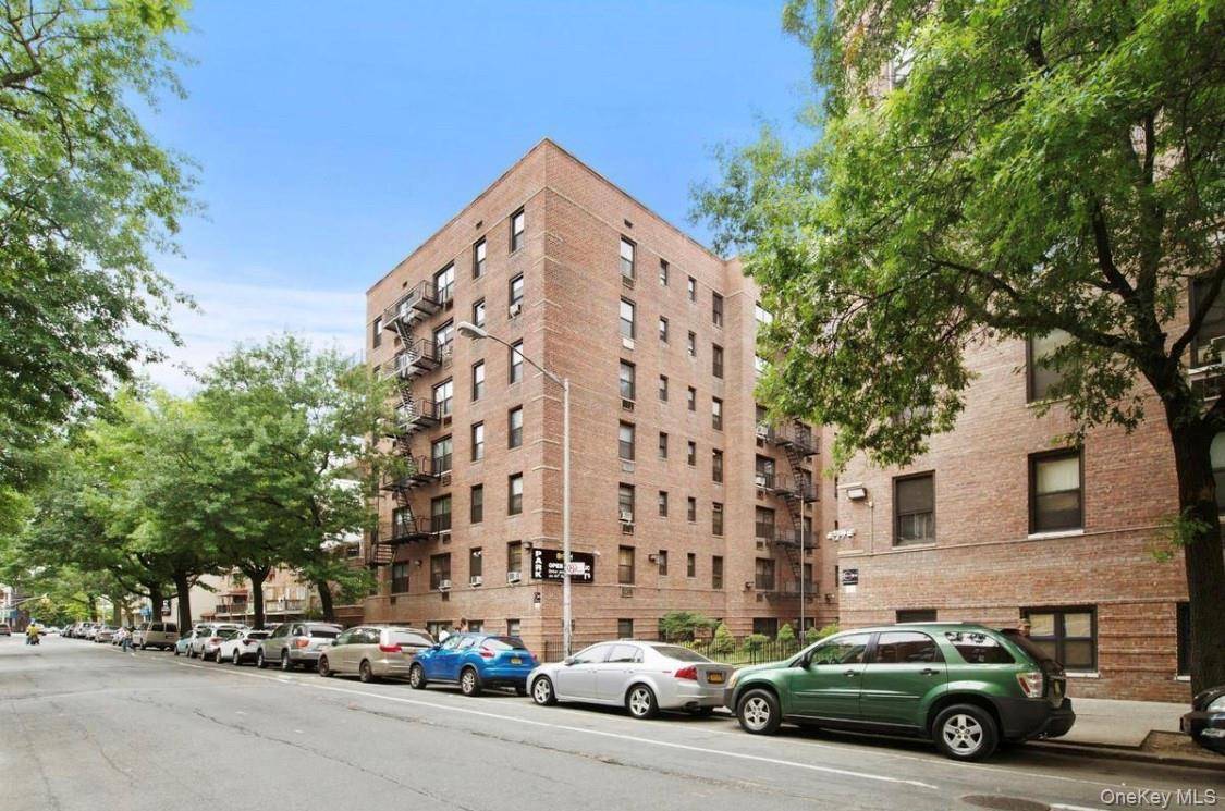 Welcome to The Dorado at Infinity 8 in the heart of Flushing !