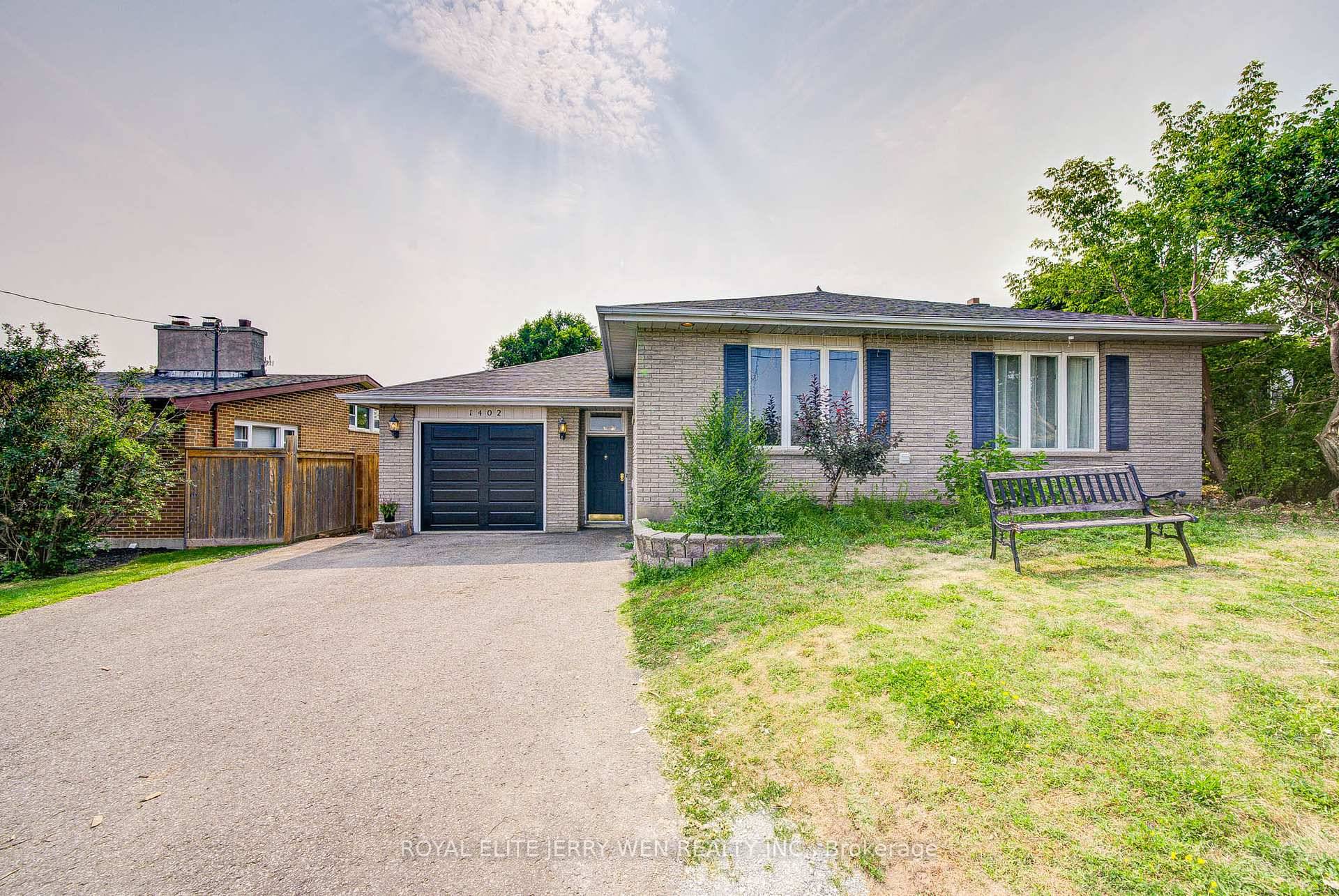 Spacious 3 2 Bedroom, 3 Bathroom Detached Home.